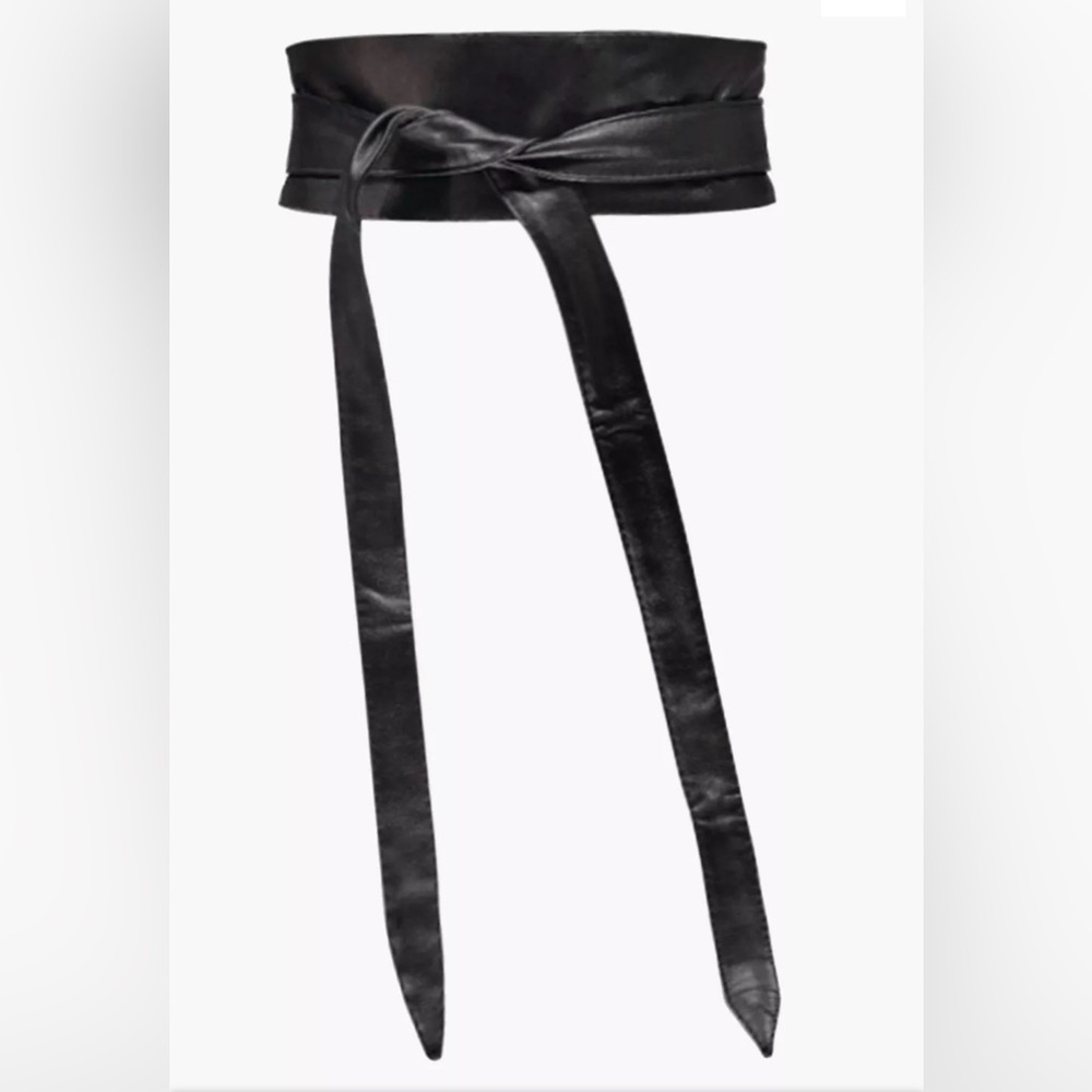 NWT- WRAP PU OBI BELT